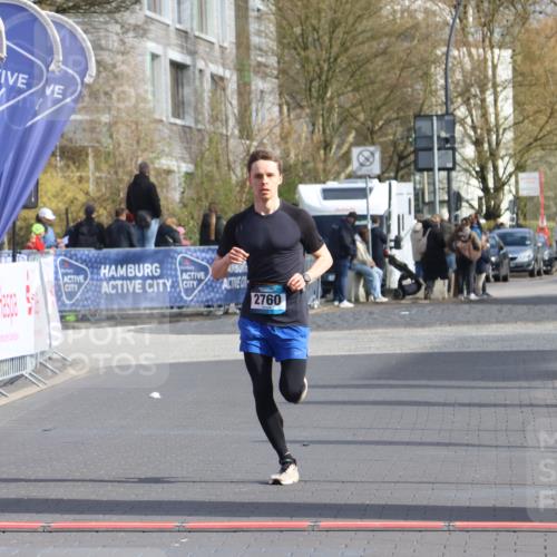 12.04.2026 - 45. Internationalen Wilhelmsburger Insellauf Strokosch-Dieckow http://msf.ph/oto/9451325 12.04.2026 10:10:57 Ziel 3429, 2760 meine-sportfotos.de