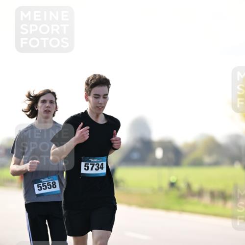 12.04.2026 - 45. Internationalen Wilhelmsburger Insellauf Dr. Thomas Lammeyer http://msf.ph/oto/9451397 12.04.2026 10:49:23 Laufen 5558, 5734 meine-sportfotos.de