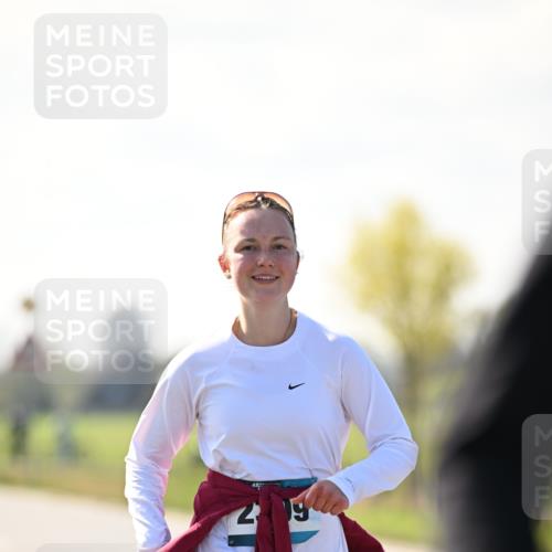 12.04.2026 - 45. Internationalen Wilhelmsburger Insellauf Dr. Thomas Lammeyer http://msf.ph/oto/9451465 12.04.2026 10:49:53 Laufen 45, 209 meine-sportfotos.de