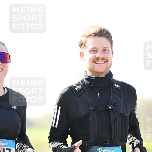 12.04.2026 - 45. Internationalen Wilhelmsburger Insellauf Dr. Thomas Lammeyer http://msf.ph/oto/9451468 12.04.2026 10:49:58 Laufen 97, 45, 3298 meine-sportfotos.de