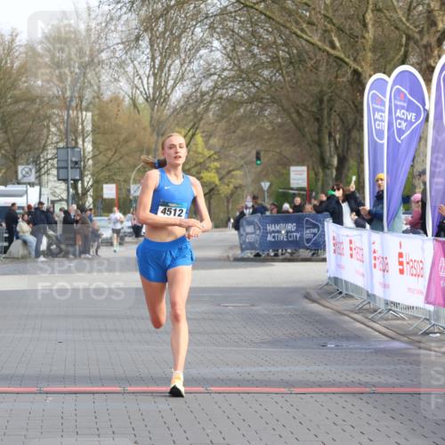 12.04.2026 - 45. Internationalen Wilhelmsburger Insellauf Strokosch-Dieckow http://msf.ph/oto/9451497 12.04.2026 10:12:29 Ziel 4512 meine-sportfotos.de