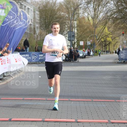 12.04.2026 - 45. Internationalen Wilhelmsburger Insellauf Strokosch-Dieckow http://msf.ph/oto/9451508 12.04.2026 10:12:44 Ziel 2873 meine-sportfotos.de