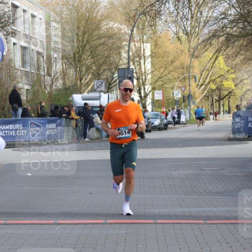 12.04.2026 - 45. Internationalen Wilhelmsburger Insellauf Strokosch-Dieckow http://msf.ph/oto/9451526 12.04.2026 10:13:53 Ziel 5514 meine-sportfotos.de