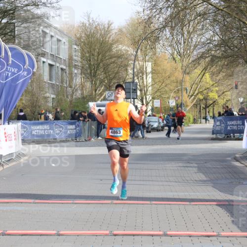 12.04.2026 - 45. Internationalen Wilhelmsburger Insellauf Strokosch-Dieckow http://msf.ph/oto/9451551 12.04.2026 10:15:03 Ziel 4863 meine-sportfotos.de