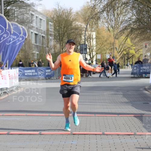 12.04.2026 - 45. Internationalen Wilhelmsburger Insellauf Strokosch-Dieckow http://msf.ph/oto/9451562 12.04.2026 10:15:04 Ziel 4863 meine-sportfotos.de