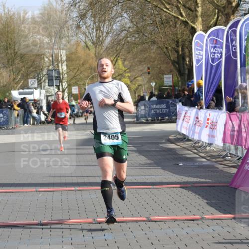 12.04.2026 - 45. Internationalen Wilhelmsburger Insellauf Strokosch-Dieckow http://msf.ph/oto/9451633 12.04.2026 10:16:23 Ziel 2405, 3685 meine-sportfotos.de