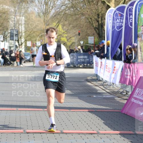 12.04.2026 - 45. Internationalen Wilhelmsburger Insellauf Strokosch-Dieckow http://msf.ph/oto/9451689 12.04.2026 10:17:24 Ziel 3372 meine-sportfotos.de