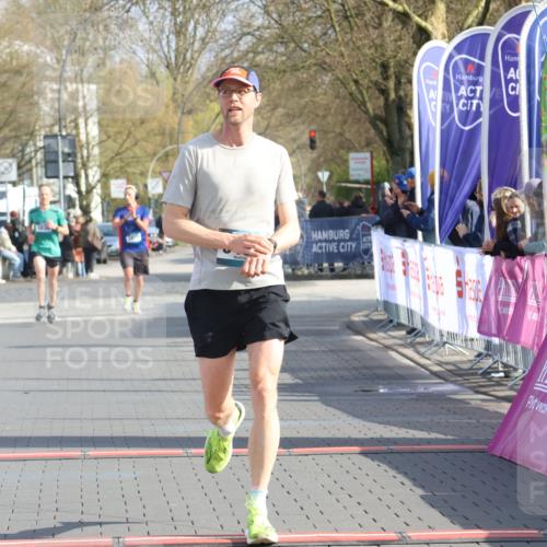 12.04.2026 - 45. Internationalen Wilhelmsburger Insellauf Strokosch-Dieckow http://msf.ph/oto/9451701 12.04.2026 10:17:34 Ziel 3401 meine-sportfotos.de