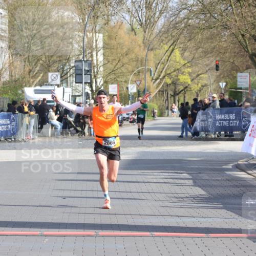 12.04.2026 - 45. Internationalen Wilhelmsburger Insellauf Strokosch-Dieckow http://msf.ph/oto/9451720 12.04.2026 10:18:02 Ziel 2866 meine-sportfotos.de