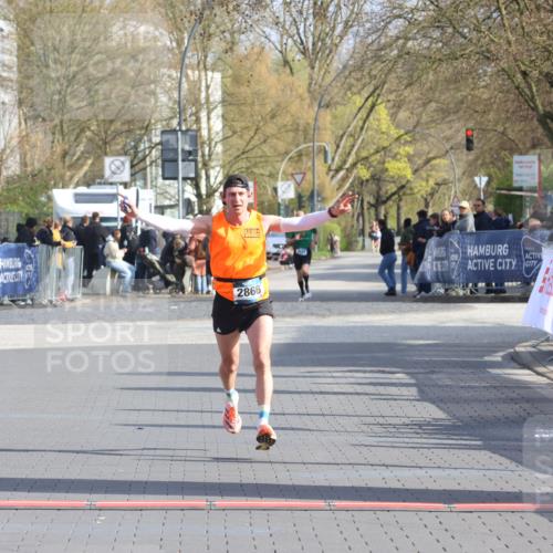 12.04.2026 - 45. Internationalen Wilhelmsburger Insellauf Strokosch-Dieckow http://msf.ph/oto/9451723 12.04.2026 10:18:02 Ziel 2866 meine-sportfotos.de