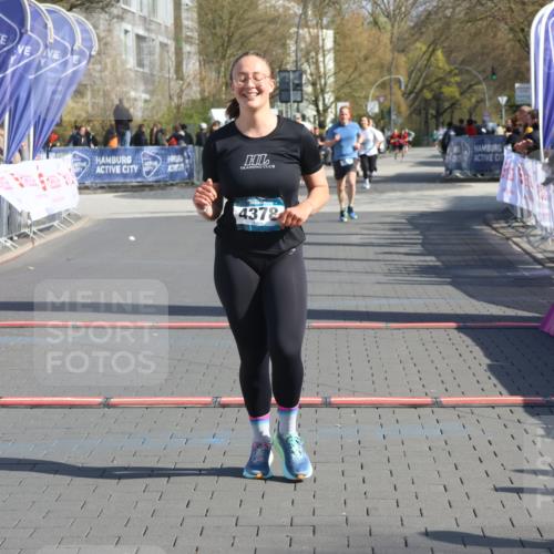 12.04.2026 - 45. Internationalen Wilhelmsburger Insellauf Strokosch-Dieckow http://msf.ph/oto/9451945 12.04.2026 10:32:46 Ziel 4378 meine-sportfotos.de