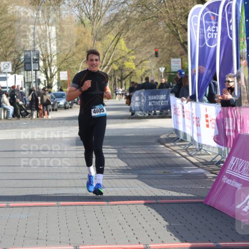 12.04.2026 - 45. Internationalen Wilhelmsburger Insellauf Strokosch-Dieckow http://msf.ph/oto/9451953 12.04.2026 10:20:32 Ziel 4605 meine-sportfotos.de