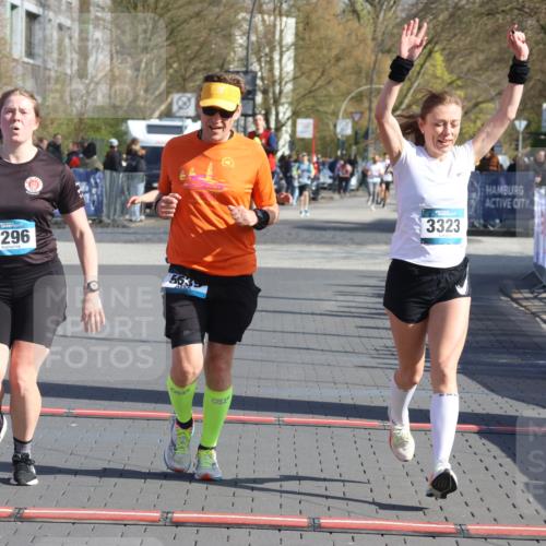 12.04.2026 - 45. Internationalen Wilhelmsburger Insellauf Strokosch-Dieckow http://msf.ph/oto/9452017 12.04.2026 10:33:04 Ziel 4150, 3296, 3323, 5639, 2071 meine-sportfotos.de