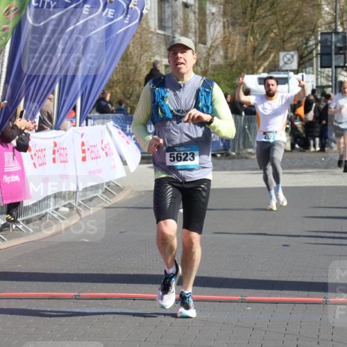 12.04.2026 - 45. Internationalen Wilhelmsburger Insellauf Strokosch-Dieckow http://msf.ph/oto/9452060 12.04.2026 10:33:21 Ziel 5623, 3708 meine-sportfotos.de