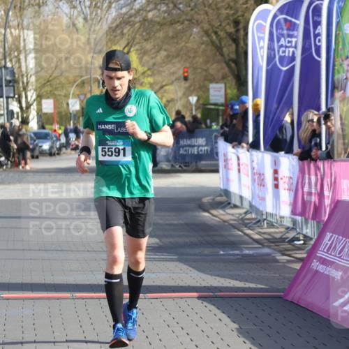 12.04.2026 - 45. Internationalen Wilhelmsburger Insellauf Strokosch-Dieckow http://msf.ph/oto/9452076 12.04.2026 10:21:25 Ziel 5591 meine-sportfotos.de