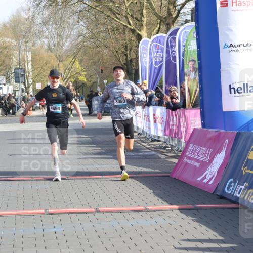 12.04.2026 - 45. Internationalen Wilhelmsburger Insellauf Strokosch-Dieckow http://msf.ph/oto/9452331 12.04.2026 10:22:42 Ziel 3053, 4694 meine-sportfotos.de
