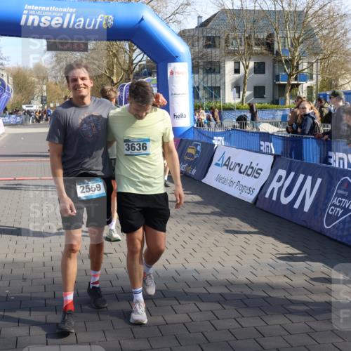 12.04.2026 - 45. Internationalen Wilhelmsburger Insellauf Strokosch-Dieckow http://msf.ph/oto/9452344 12.04.2026 10:34:56 Ziel 5480, 3042, 3065, 2123 meine-sportfotos.de