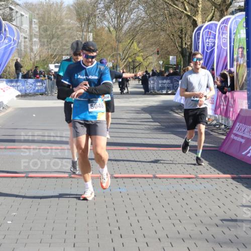 12.04.2026 - 45. Internationalen Wilhelmsburger Insellauf Strokosch-Dieckow http://msf.ph/oto/9452410 12.04.2026 10:35:25 Ziel 5036, 5048, 2423, 2814, 4000, 5551 meine-sportfotos.de