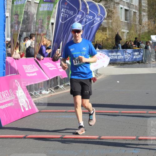 12.04.2026 - 45. Internationalen Wilhelmsburger Insellauf Strokosch-Dieckow http://msf.ph/oto/9452471 12.04.2026 10:35:41 Ziel 2583, 3759, 4127 meine-sportfotos.de
