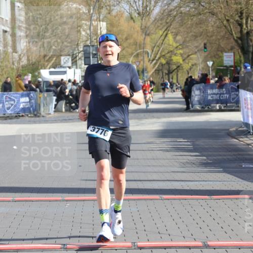 12.04.2026 - 45. Internationalen Wilhelmsburger Insellauf Strokosch-Dieckow http://msf.ph/oto/9452532 12.04.2026 10:23:41 Ziel 3776 meine-sportfotos.de