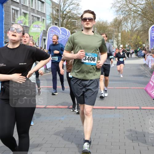 12.04.2026 - 45. Internationalen Wilhelmsburger Insellauf Strokosch-Dieckow http://msf.ph/oto/9452536 12.04.2026 13:09:31 Ziel 3261, 5324, 3406, 3359, 2981, 5712, 3791, 4453, 4204, 4611, 2440 meine-sportfotos.de