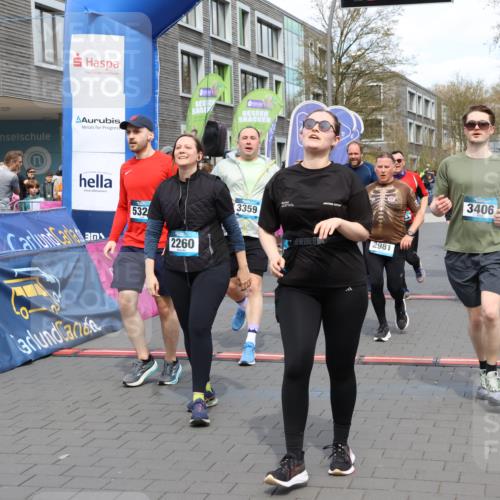 12.04.2026 - 45. Internationalen Wilhelmsburger Insellauf Strokosch-Dieckow http://msf.ph/oto/9452543 12.04.2026 13:09:30 Ziel 2260, 3261, 5324, 3406, 3359, 2981, 5712, 3791, 4453, 4204, 4611, 2440 meine-sportfotos.de