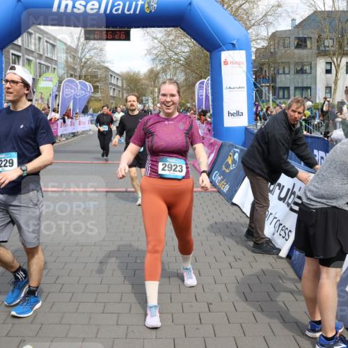 12.04.2026 - 45. Internationalen Wilhelmsburger Insellauf Strokosch-Dieckow http://msf.ph/oto/9452570 12.04.2026 13:09:26 Ziel 2077, 2923, 4652, 2260, 3261, 5324, 3406, 3359, 2981, 5712, 3791 meine-sportfotos.de