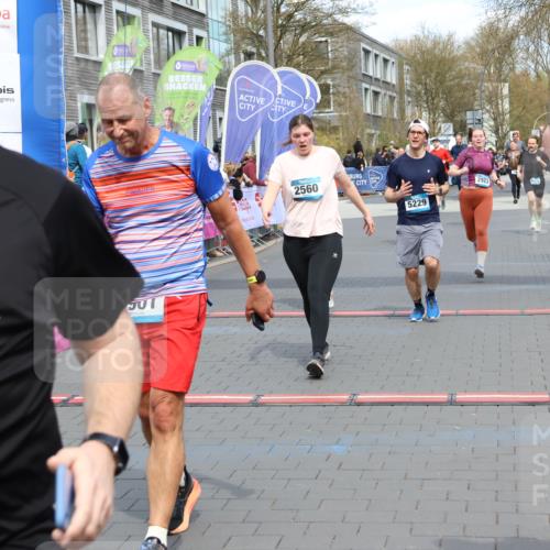 12.04.2026 - 45. Internationalen Wilhelmsburger Insellauf Strokosch-Dieckow http://msf.ph/oto/9452585 12.04.2026 13:09:21 Ziel 4901, 5746, 2560, 5229, 2077, 2923, 4652 meine-sportfotos.de