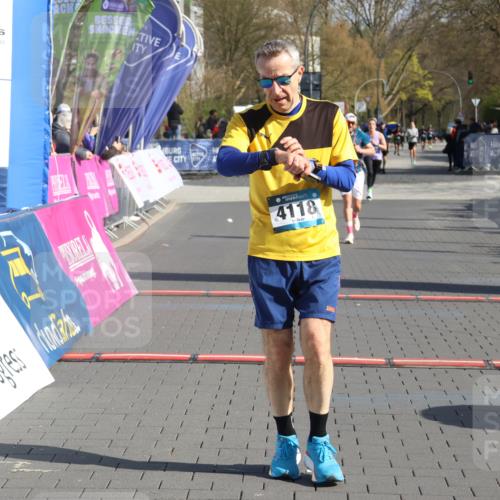 12.04.2026 - 45. Internationalen Wilhelmsburger Insellauf Strokosch-Dieckow http://msf.ph/oto/9452633 12.04.2026 10:36:29 Ziel 2192, 3731, 4118 meine-sportfotos.de