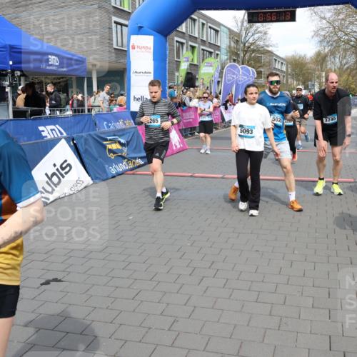 12.04.2026 - 45. Internationalen Wilhelmsburger Insellauf Strokosch-Dieckow http://msf.ph/oto/9452644 12.04.2026 13:09:12 Ziel 5027, 5093, 5020, 4265, 3035, 5305, 4757, 4039 meine-sportfotos.de