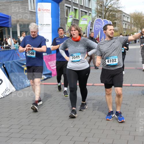 12.04.2026 - 45. Internationalen Wilhelmsburger Insellauf Strokosch-Dieckow http://msf.ph/oto/9452658 12.04.2026 13:09:05 Ziel 3745, 2046, 4102, 5795, 4860, 5313, 5027, 5093 meine-sportfotos.de