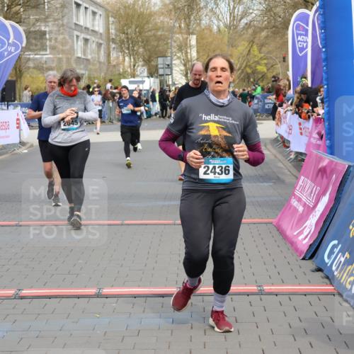 12.04.2026 - 45. Internationalen Wilhelmsburger Insellauf Strokosch-Dieckow http://msf.ph/oto/9452700 12.04.2026 13:09:00 Ziel 4967, 2436, 2045, 3745, 2046, 4102, 5795 meine-sportfotos.de
