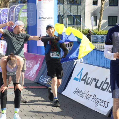 12.04.2026 - 45. Internationalen Wilhelmsburger Insellauf Strokosch-Dieckow http://msf.ph/oto/9452701 12.04.2026 10:36:45 Ziel 4172, 4030, 5291 meine-sportfotos.de