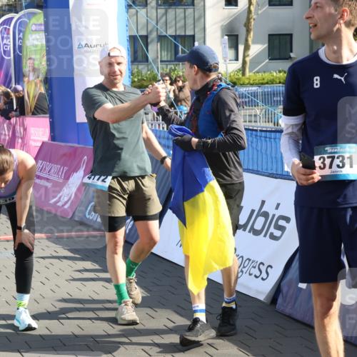 12.04.2026 - 45. Internationalen Wilhelmsburger Insellauf Strokosch-Dieckow http://msf.ph/oto/9452706 12.04.2026 10:36:47 Ziel 4030, 5291, 2446 meine-sportfotos.de