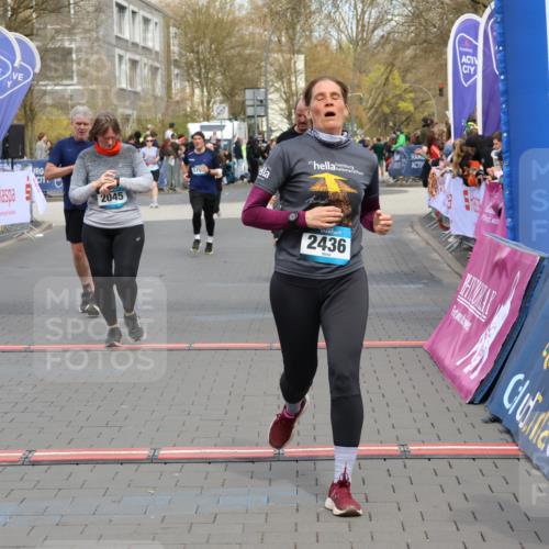 12.04.2026 - 45. Internationalen Wilhelmsburger Insellauf Strokosch-Dieckow http://msf.ph/oto/9452708 12.04.2026 13:08:59 Ziel 4967, 2436, 2045, 3745, 2046, 4102, 5795 meine-sportfotos.de