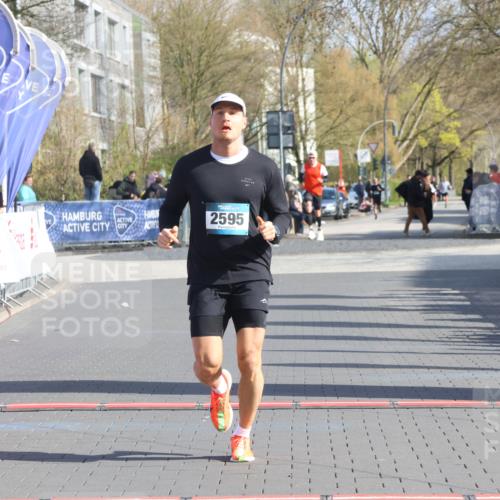 12.04.2026 - 45. Internationalen Wilhelmsburger Insellauf Strokosch-Dieckow http://msf.ph/oto/9452747 12.04.2026 10:24:52 Ziel 2595 meine-sportfotos.de