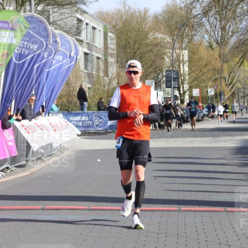 12.04.2026 - 45. Internationalen Wilhelmsburger Insellauf Strokosch-Dieckow http://msf.ph/oto/9452774 12.04.2026 10:25:03 Ziel 4143 meine-sportfotos.de
