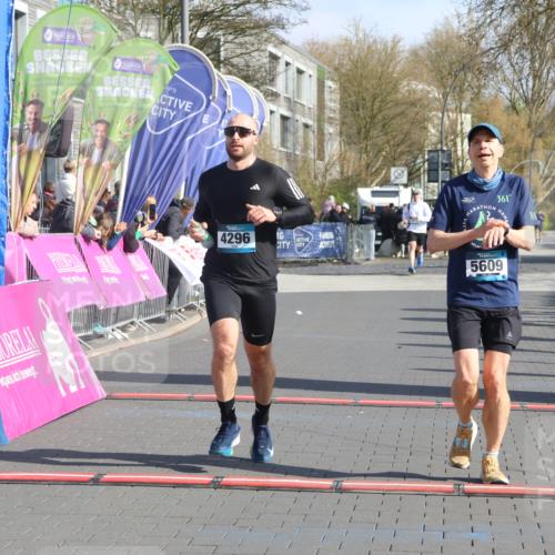 12.04.2026 - 45. Internationalen Wilhelmsburger Insellauf Strokosch-Dieckow http://msf.ph/oto/9452799 12.04.2026 10:25:13 Ziel 5609, 4296 meine-sportfotos.de