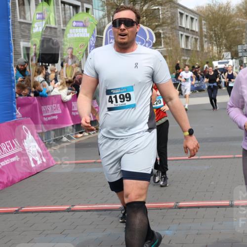 12.04.2026 - 45. Internationalen Wilhelmsburger Insellauf Strokosch-Dieckow http://msf.ph/oto/9452859 12.04.2026 13:08:30 Ziel 4161, 5753, 4218, 4199, 5220, 3070, 4736, 4149 meine-sportfotos.de