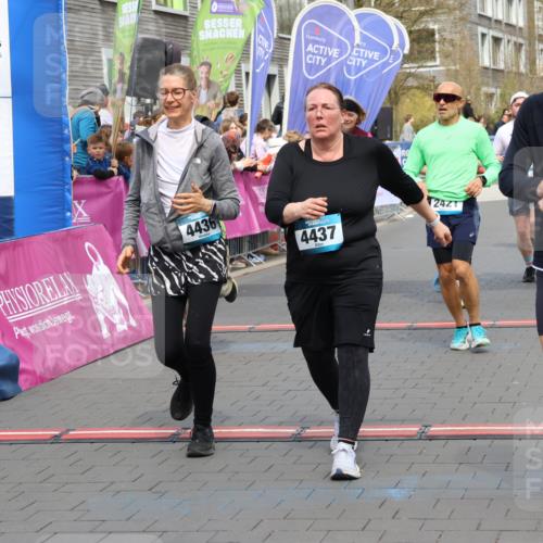 12.04.2026 - 45. Internationalen Wilhelmsburger Insellauf Strokosch-Dieckow http://msf.ph/oto/9452950 12.04.2026 13:08:12 Ziel 2728, 2478, 2477, 5564, 4437, 4436, 2421, 4676, 3868, 4405, 4725, 4416, 3970, 4795 meine-sportfotos.de