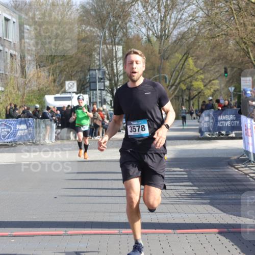 12.04.2026 - 45. Internationalen Wilhelmsburger Insellauf Strokosch-Dieckow http://msf.ph/oto/9452978 12.04.2026 10:26:03 Ziel 3578 meine-sportfotos.de