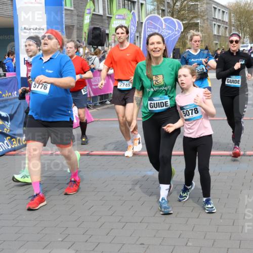 12.04.2026 - 45. Internationalen Wilhelmsburger Insellauf Strokosch-Dieckow http://msf.ph/oto/9453092 12.04.2026 13:07:52 Ziel 5078, 2925, 5226, 2745, 5028, 5148 meine-sportfotos.de