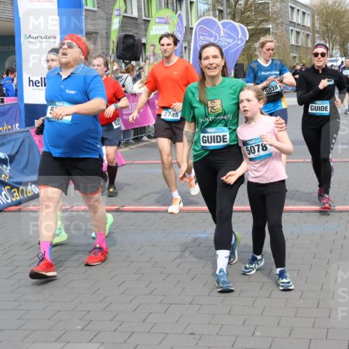 12.04.2026 - 45. Internationalen Wilhelmsburger Insellauf Strokosch-Dieckow http://msf.ph/oto/9453095 12.04.2026 13:07:52 Ziel 5078, 2925, 5226, 2745, 5028, 5148 meine-sportfotos.de