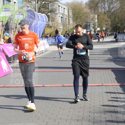 12.04.2026 - 45. Internationalen Wilhelmsburger Insellauf Strokosch-Dieckow http://msf.ph/oto/9453164 12.04.2026 10:38:33 Ziel 5363, 2986, 5732 meine-sportfotos.de