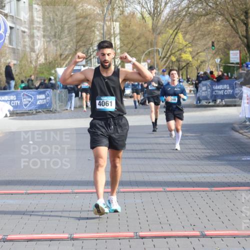 12.04.2026 - 45. Internationalen Wilhelmsburger Insellauf Strokosch-Dieckow http://msf.ph/oto/9453214 12.04.2026 10:26:41 Ziel 4061, 3368 meine-sportfotos.de