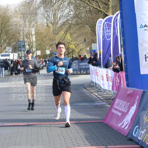 12.04.2026 - 45. Internationalen Wilhelmsburger Insellauf Strokosch-Dieckow http://msf.ph/oto/9453217 12.04.2026 10:26:44 Ziel 4061, 3368, 4572 meine-sportfotos.de