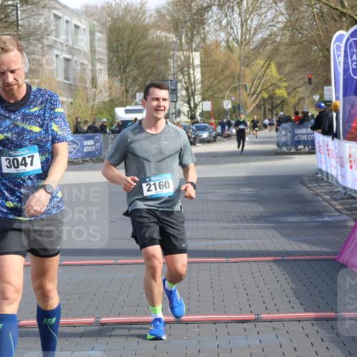 12.04.2026 - 45. Internationalen Wilhelmsburger Insellauf Strokosch-Dieckow http://msf.ph/oto/9453271 12.04.2026 10:26:55 Ziel 5742, 4225, 3752, 3047, 2160 meine-sportfotos.de