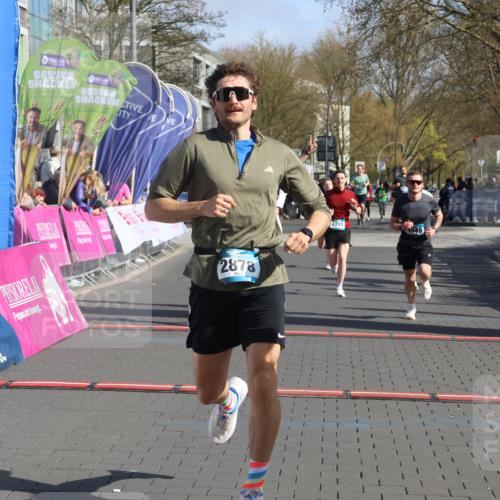 12.04.2026 - 45. Internationalen Wilhelmsburger Insellauf Strokosch-Dieckow http://msf.ph/oto/9453366 12.04.2026 10:39:45 Ziel 4608, 2878, 3110, 4040, 4325, 4871, 4393 meine-sportfotos.de