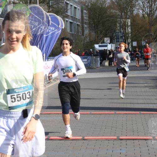12.04.2026 - 45. Internationalen Wilhelmsburger Insellauf Strokosch-Dieckow http://msf.ph/oto/9453372 12.04.2026 10:27:30 Ziel 5503, 5055, 5301, 2994 meine-sportfotos.de
