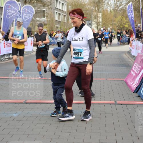 12.04.2026 - 45. Internationalen Wilhelmsburger Insellauf Strokosch-Dieckow http://msf.ph/oto/9453415 12.04.2026 13:06:50 Ziel 4091, 3278, 3877, 3943, 3804, 3270, 2008, 3611, 5210 meine-sportfotos.de